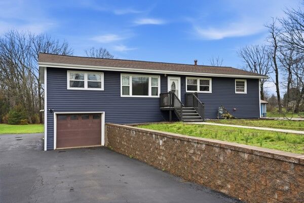 Property Photo:  733 Mercer Rd  PA 15010 