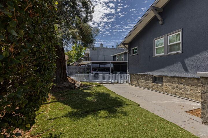 Property Photo: 888 Petaluma Boulevard CA 94952