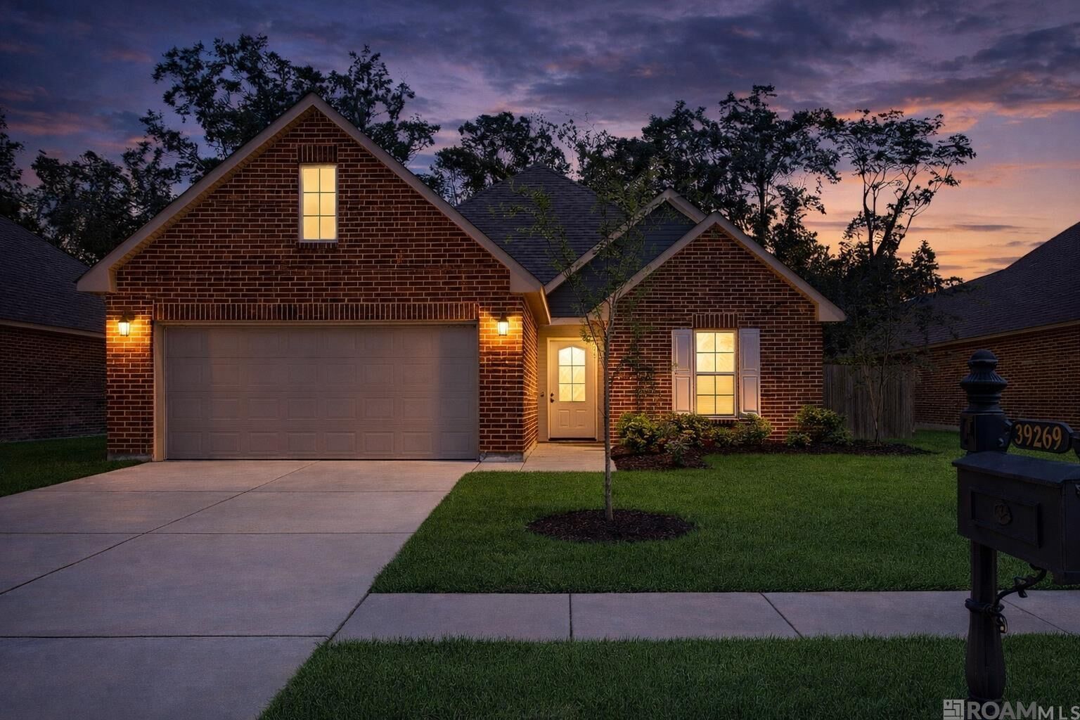 Property Photo:  39269 Majestic Wood Ave  LA 70737 