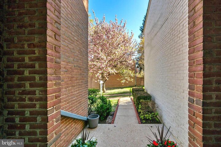 Property Photo:  1968 Hopewood Drive  VA 22043 