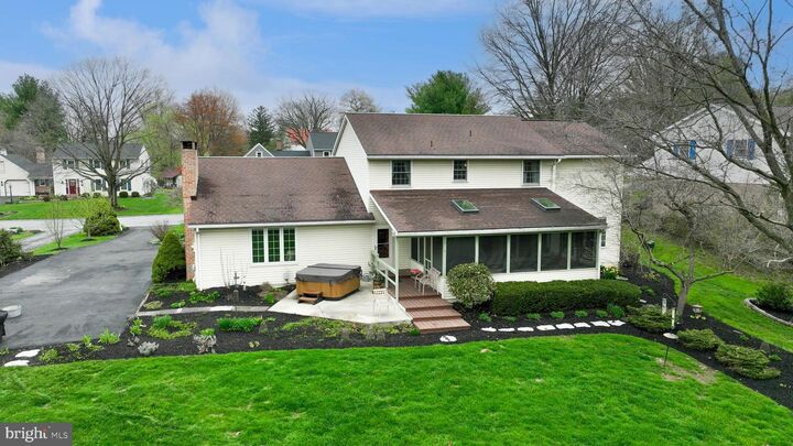 Property Photo:  412 Wetherburn Drive  PA 17601 