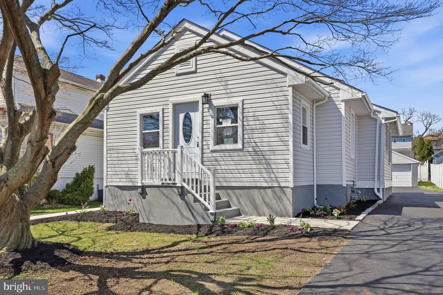 Property Photo:  103 Center Avenue  PA 19090 