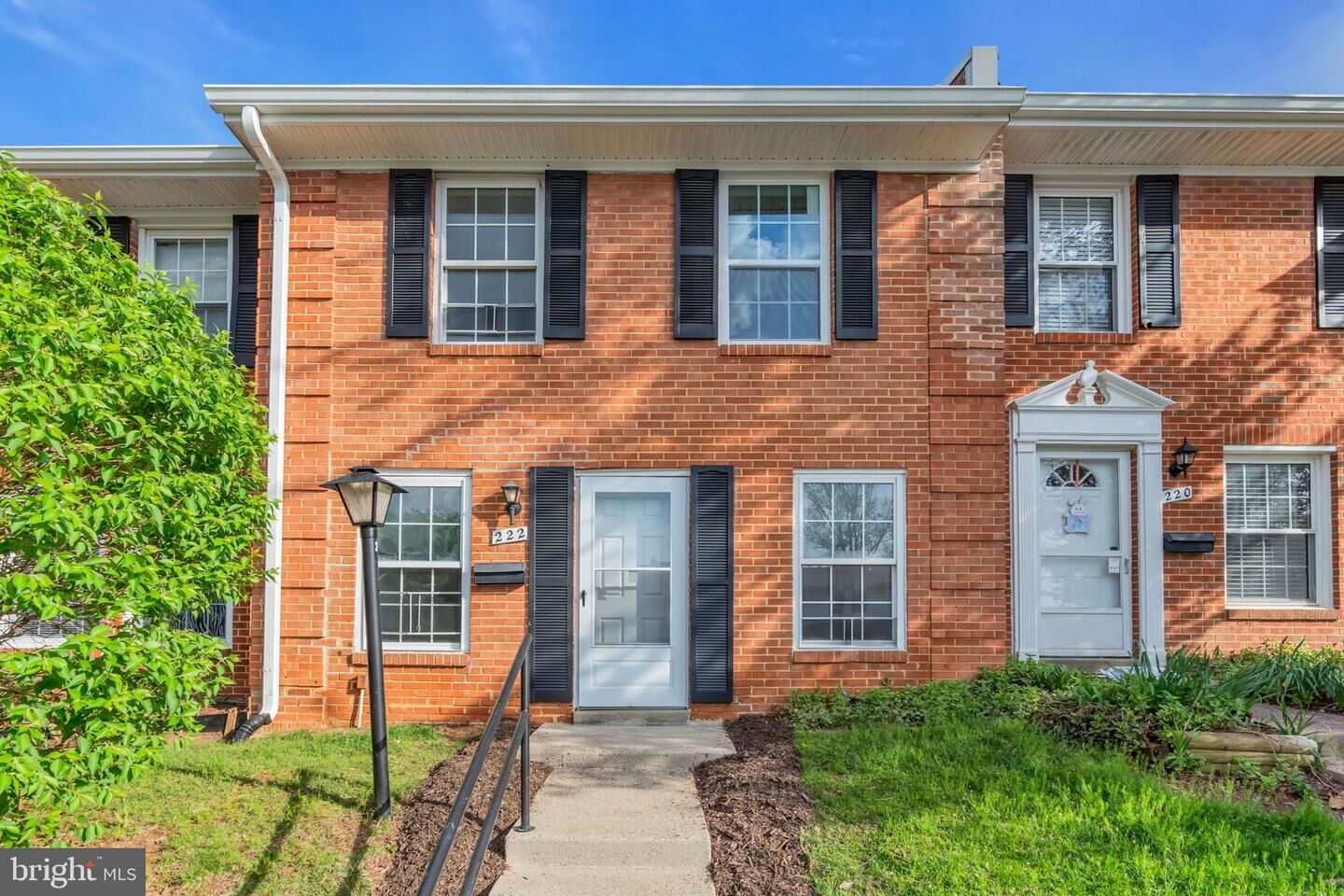 Property Photo: 222 N Auburn Drive VA 20164