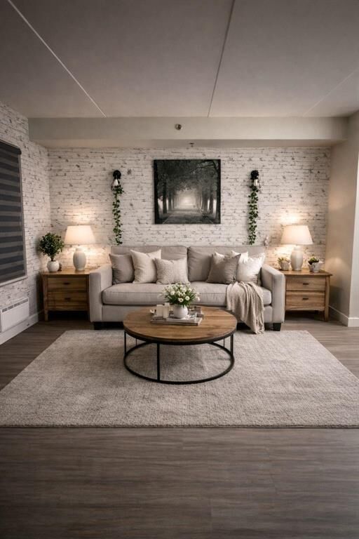 Property Photo:  300 Centre Street  MB R3Y 2A1 