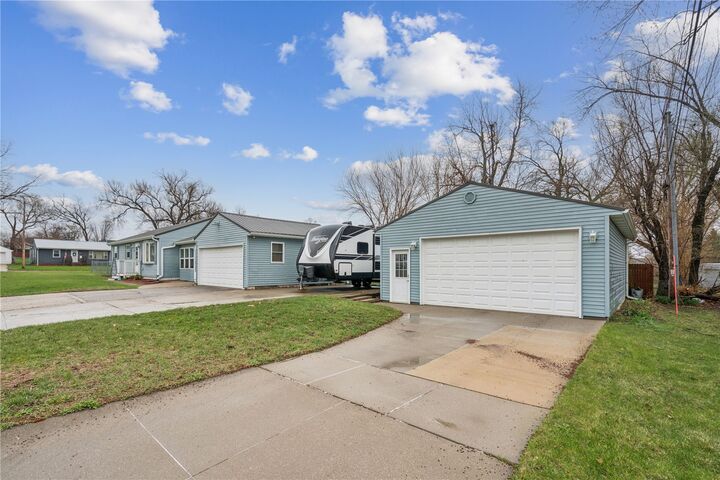 Property Photo: 301 Marion Street IA 52233