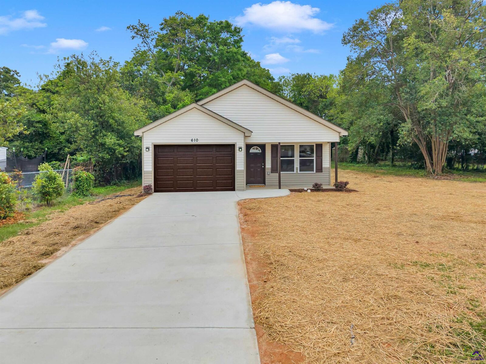 Property Photo:  610 Cornelia Drive  GA 31088 