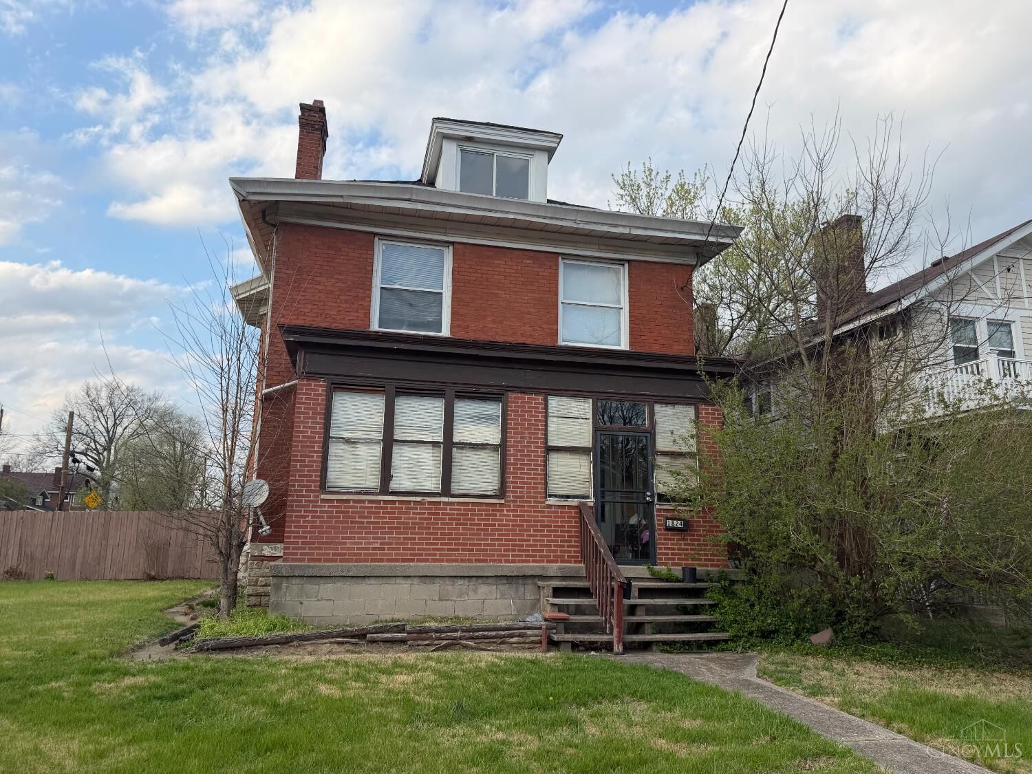 Property Photo:  1824 W North Bend Road  OH 45224 