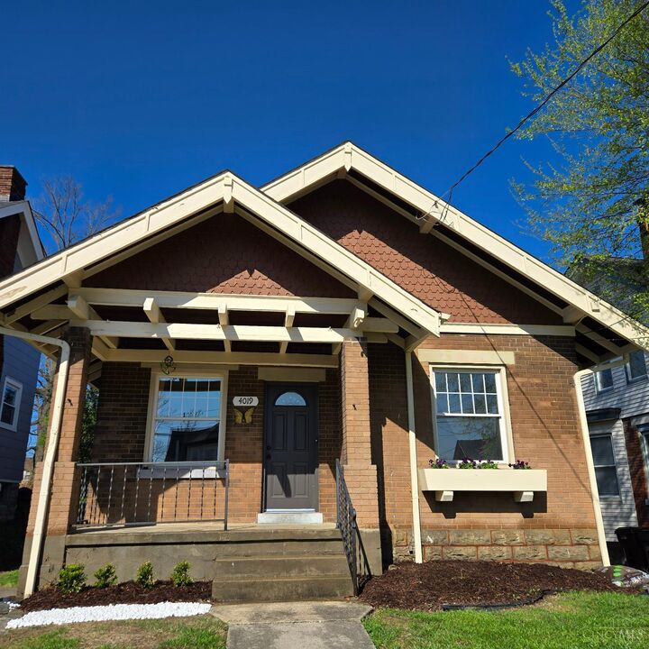 Property Photo: 4019 S Madison Avenue OH 45212