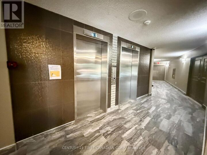 Property Photo:  500 Talbot Street 1104  ON N6A 2S3 