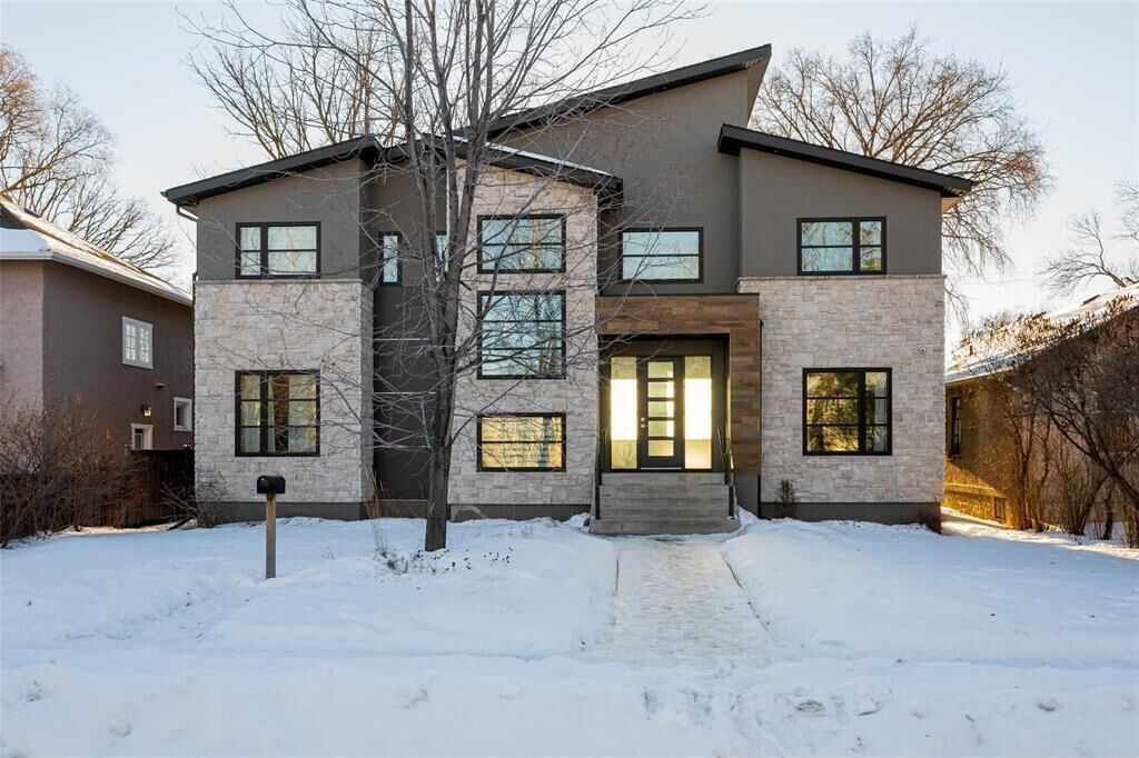 Photo de la propriété:  916 Somerset Avenue  MB R3T 1E7 