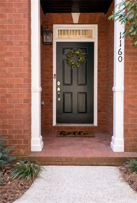 Property Photo:  1160 Brookhaven Glen NE  GA 30319 