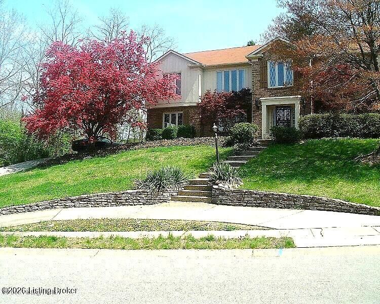 Property Photo: 2311 Fallsview Rd KY 40207