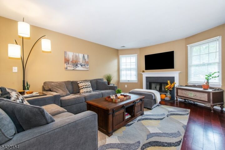 Property Photo:  117 Quartz Ln 117  NJ 07501 