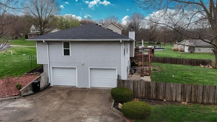 Property Photo:  32 Mackenzie Drive  MO 64503 