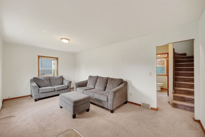 Property Photo: 2325 E 41st Street IA 50317