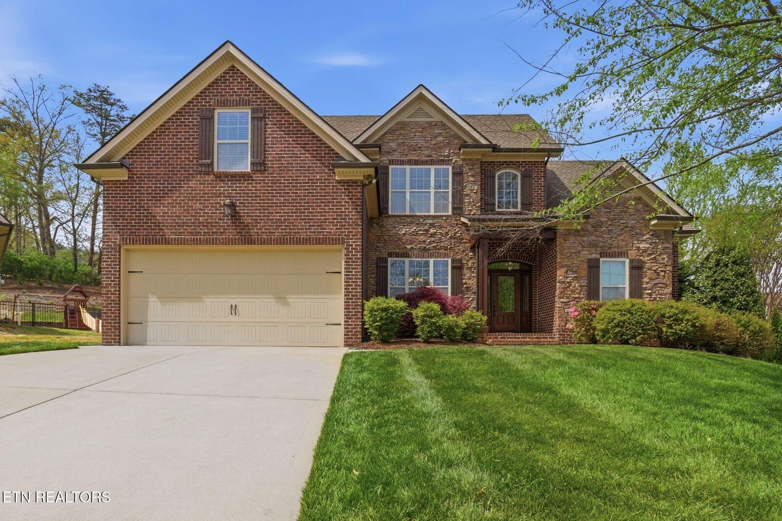 Property Photo: 1101 Ansley Woods Way TN 37923