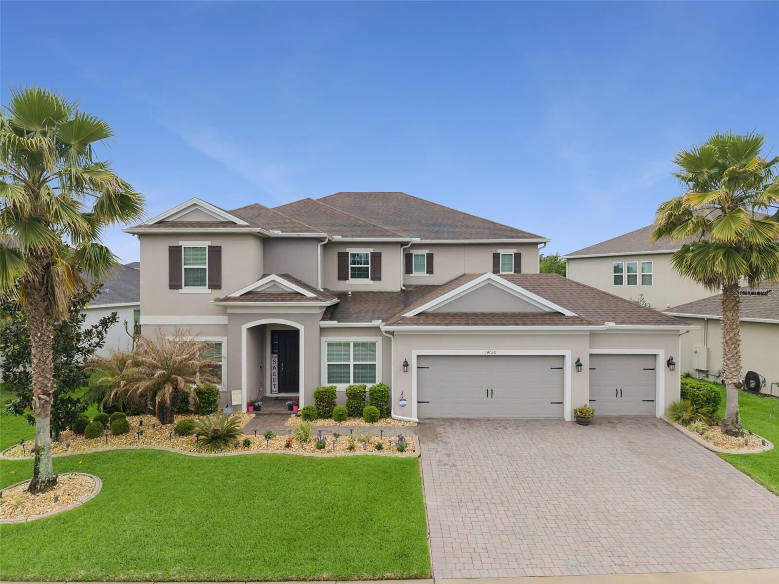 Property Photo:  14038 Jomatt Loop  FL 34787 