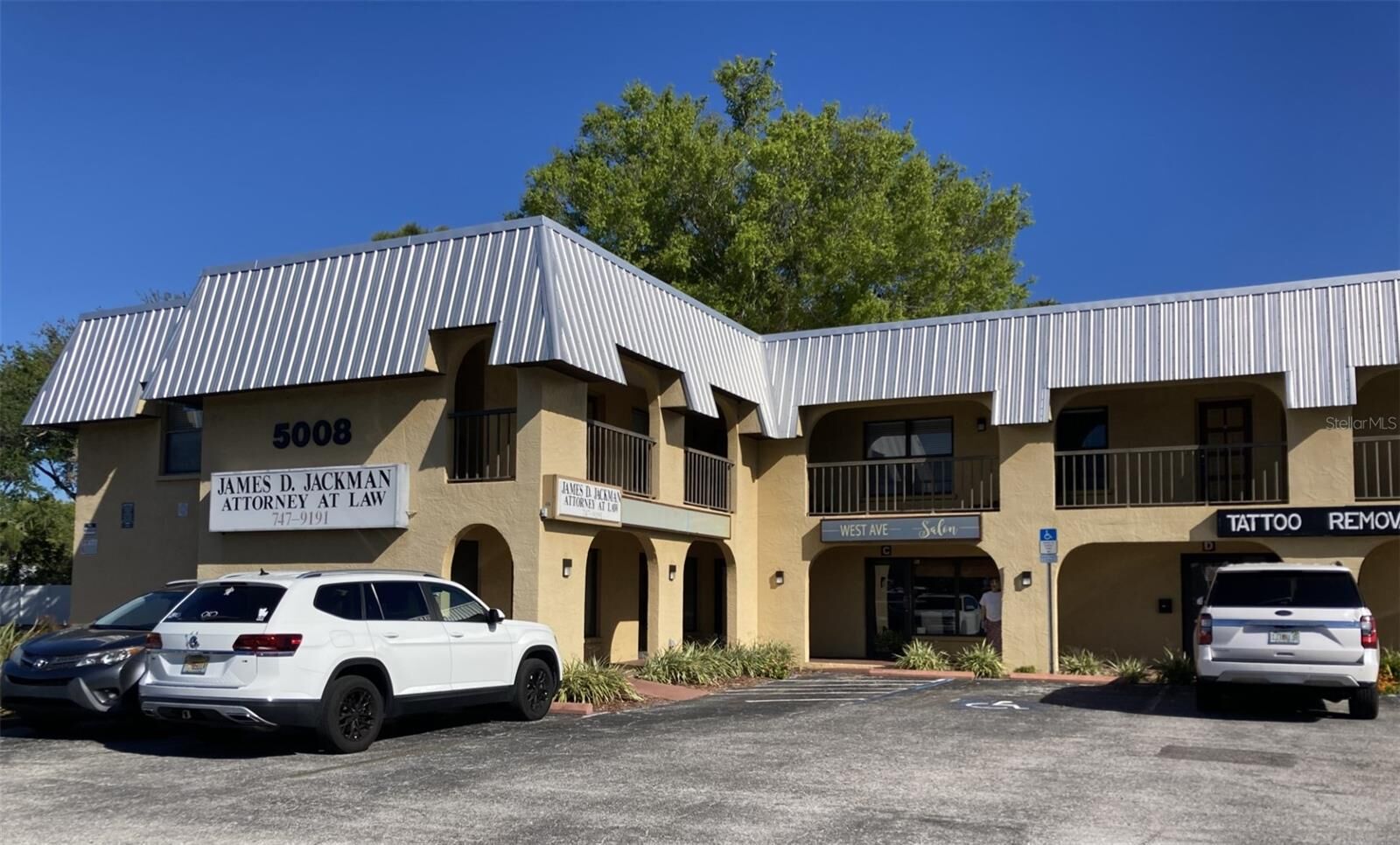 Property Photo:  5008 Manatee Avenue W 1  FL 34209 