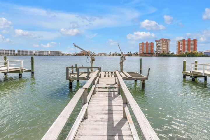 Property Photo: 623 180th Avenue E FL 33708