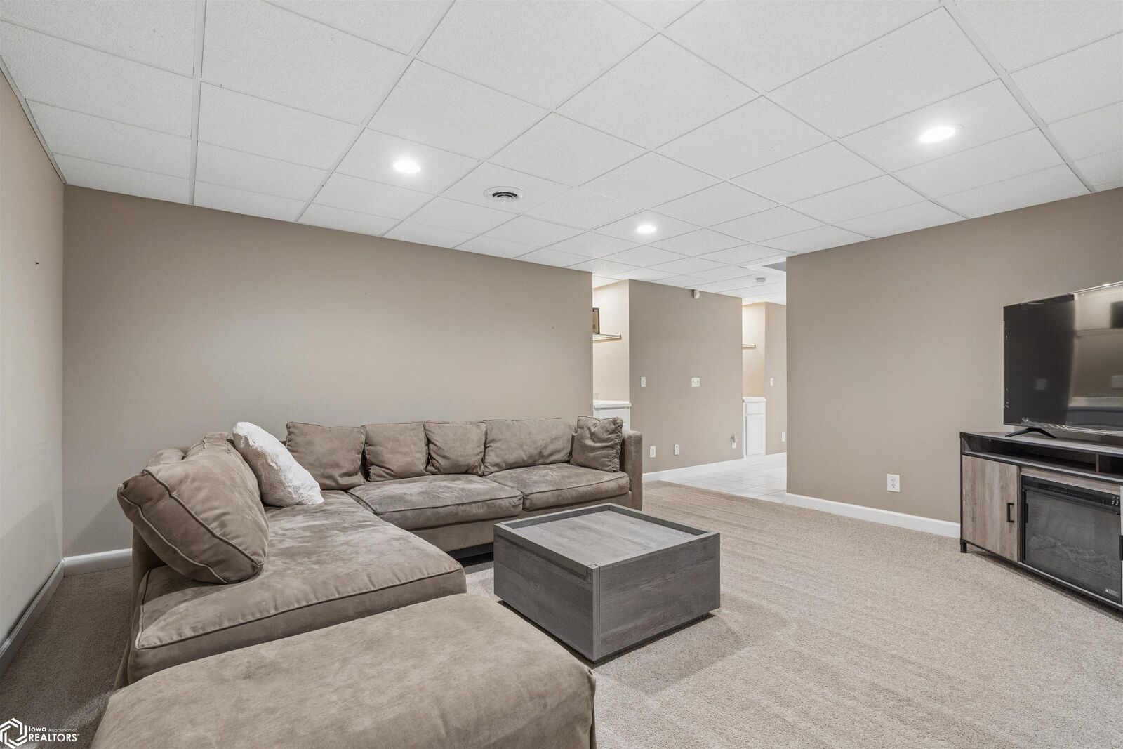Property Photo:  2606 Cliffwood Drive  IA 52601 