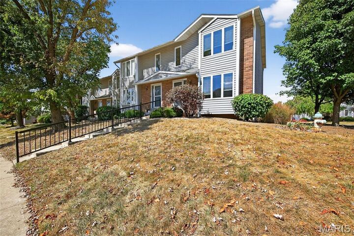 Property Photo:  201 King Drive  MO 63303 