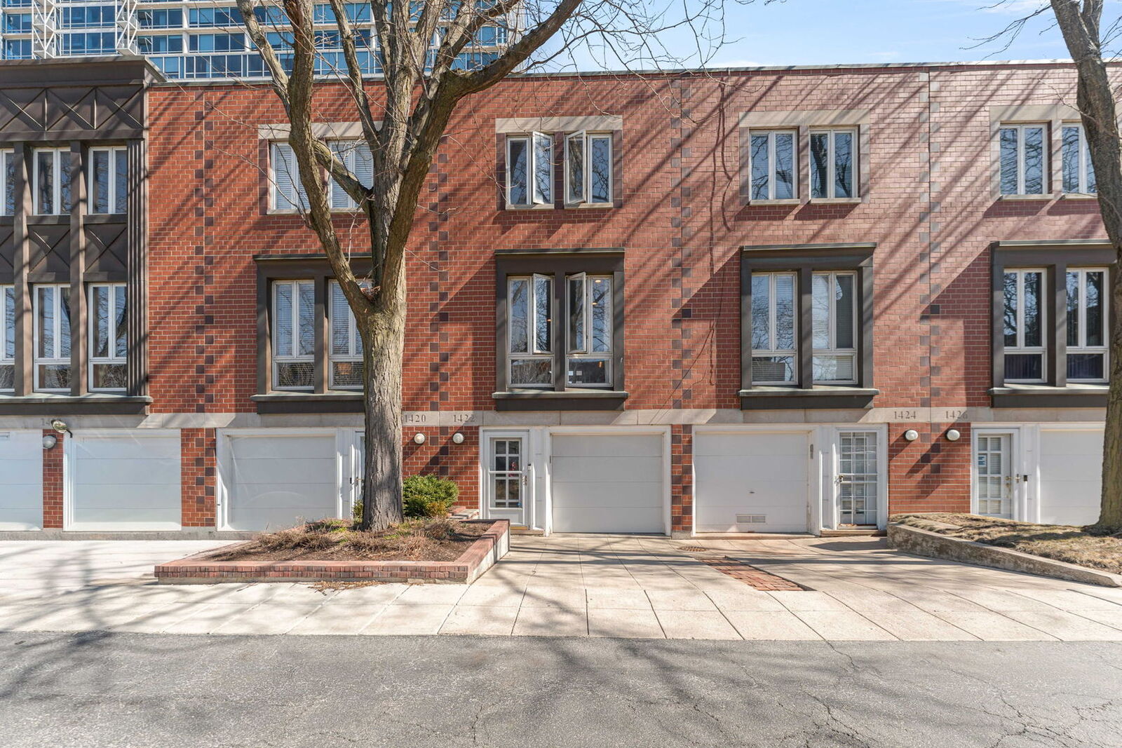 Property Photo:  1422 S State Street  IL 60605 