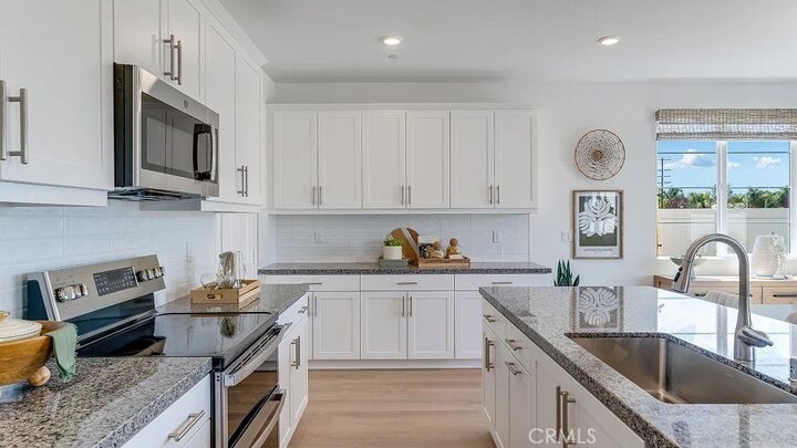 Property Photo:  27152 Lullaby Lane  CA 92586 