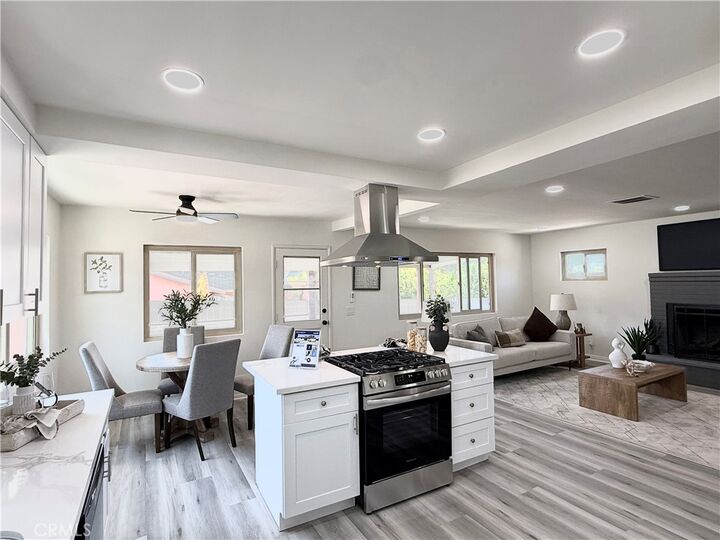 Property Photo:  29085 Griffith  CA 92586 
