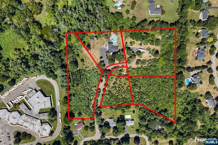 Property Photo:  1 Rossi Drive  NJ 08809 