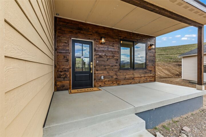 Property Photo: 7112 Helenka Rose Drive MT 59803