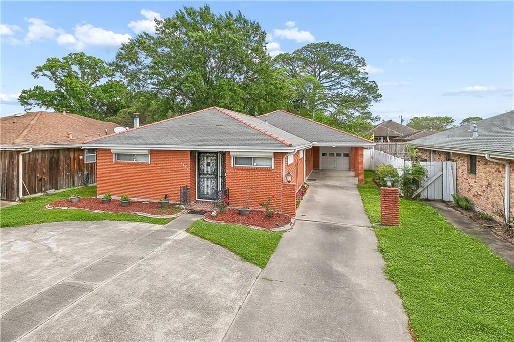 Property Photo:  1233 Hesper Avenue  LA 70005 