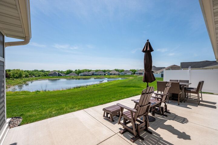 Property Photo:  220 2nd Street SE  MN 55376 