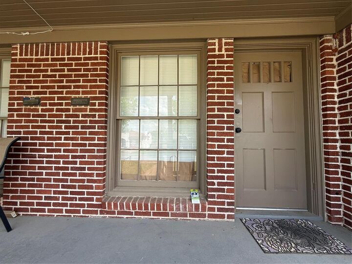 Property Photo:  2133 Edwin Street  TX 76110 