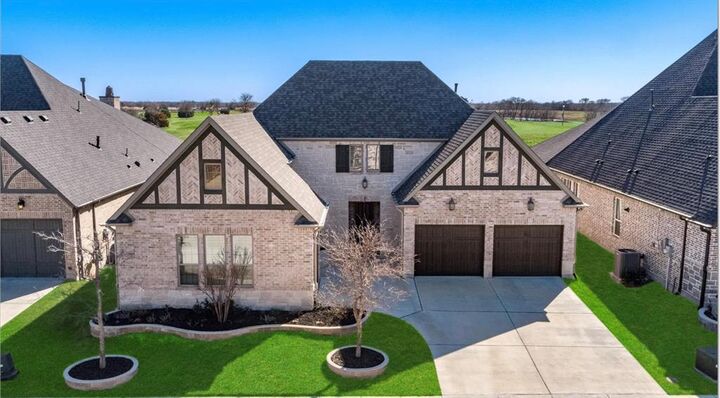 Property Photo: 2716 Links TX 75056