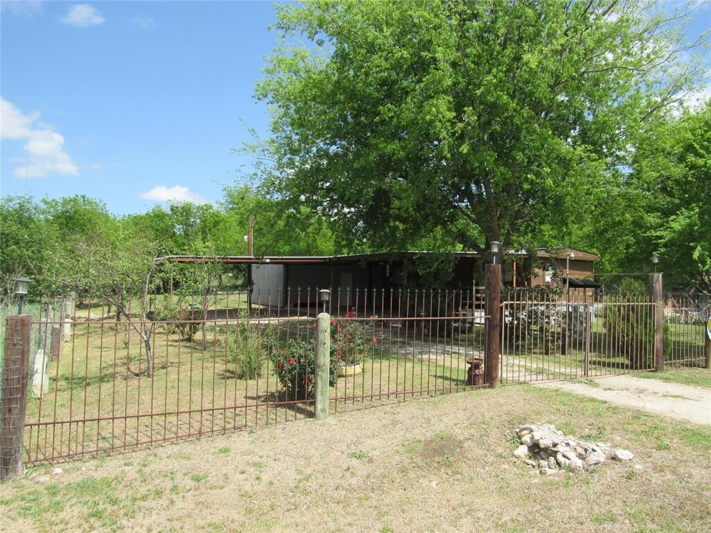 Photo de la propriété:  8927 Cartwright Drive  TX 76035 