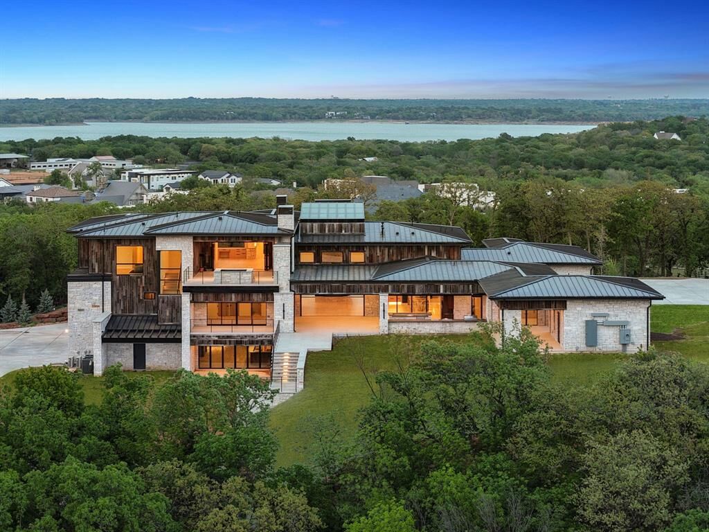 Property Photo:  545 W Bob Jones Road  TX 76092 