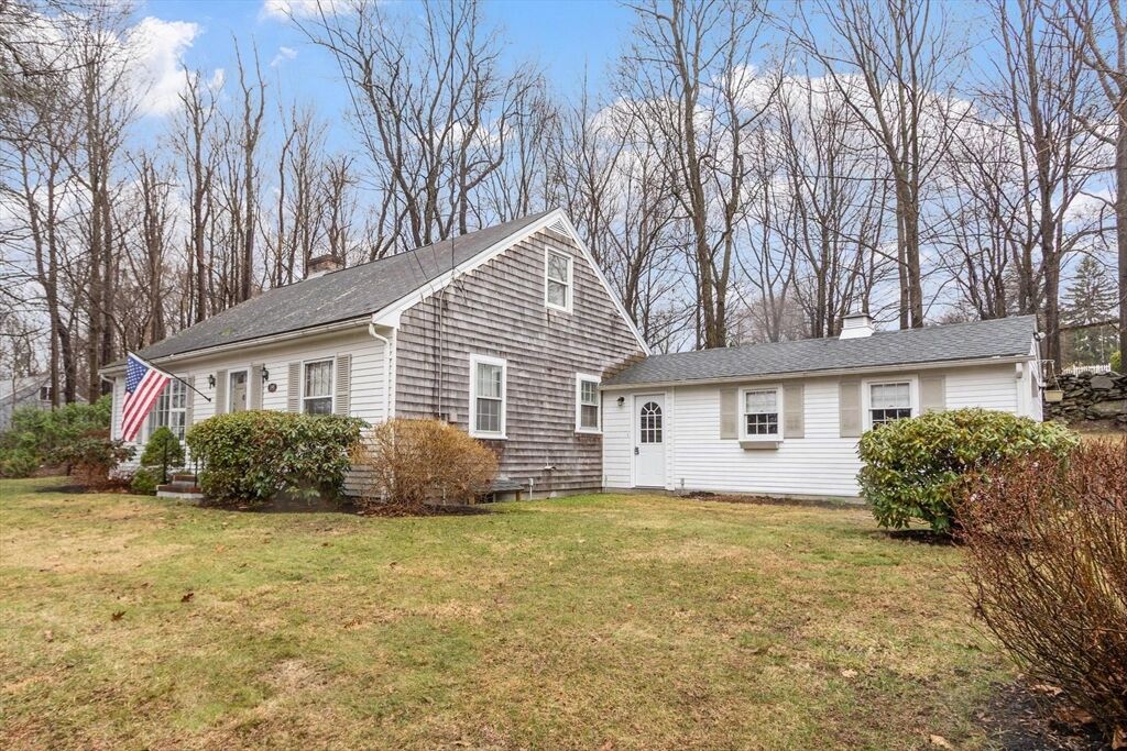 Property Photo:  348 Leominster Rd  MA 01462 