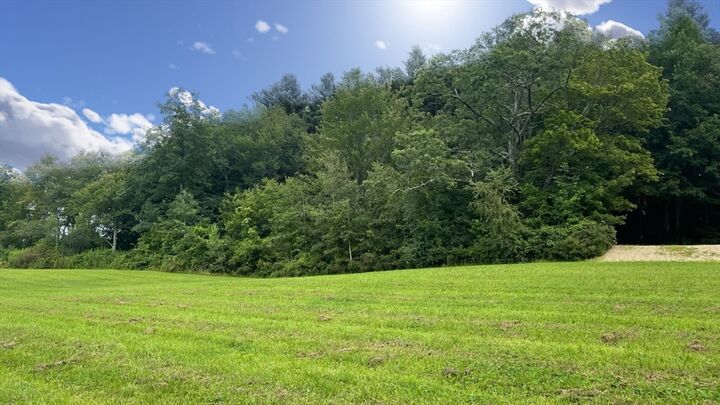 Property Photo:  9B Bell Rd  MA 01535 