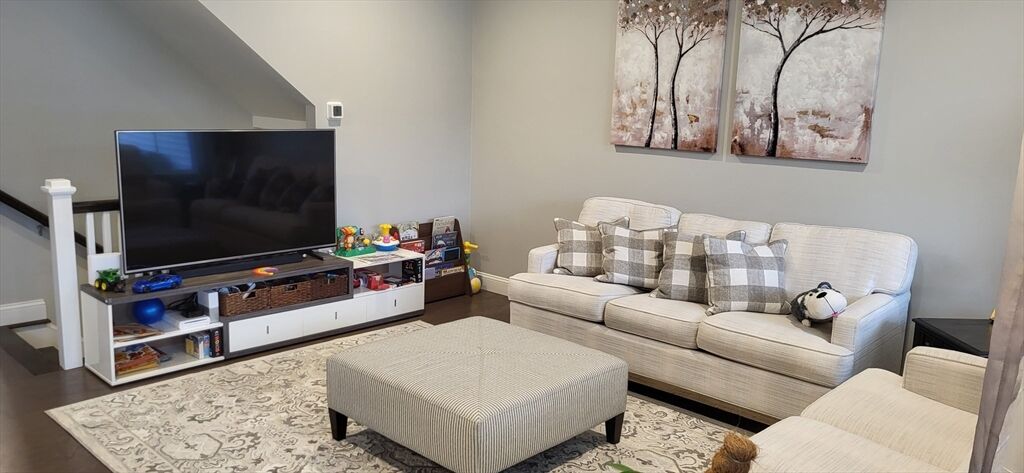 Property Photo:  299 Lexington St 109  MA 01801 