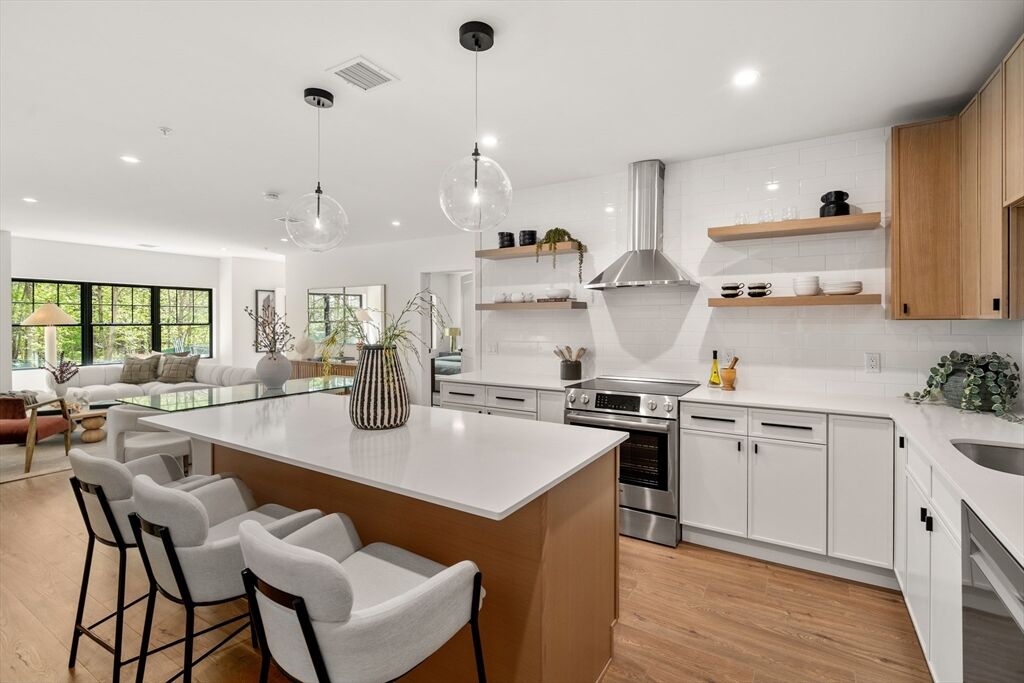 Property Photo:  20 Audubon Way 307  MA 02021 