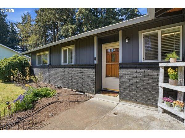 Property Photo:  6216 NE 98th Ave  WA 98662 
