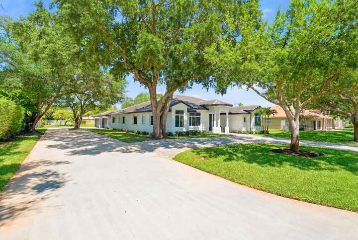 Property Photo:  13091 SW 16th Court  FL 33325 