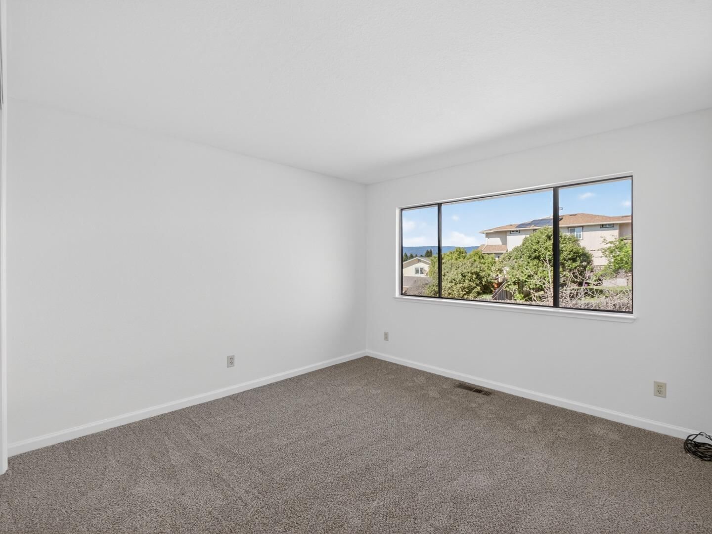 Property Photo:  176 Terry Loop  CA 95076 