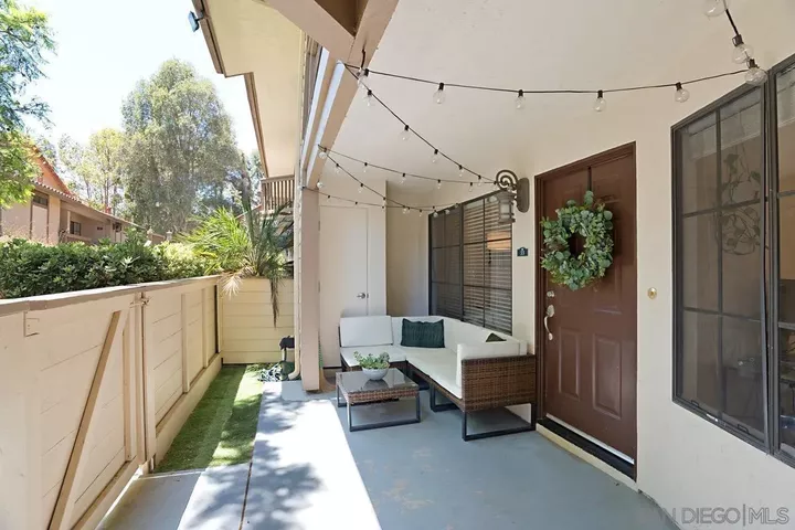 Property Photo:  12588 Carmel Creek Rd 33  CA 92130 