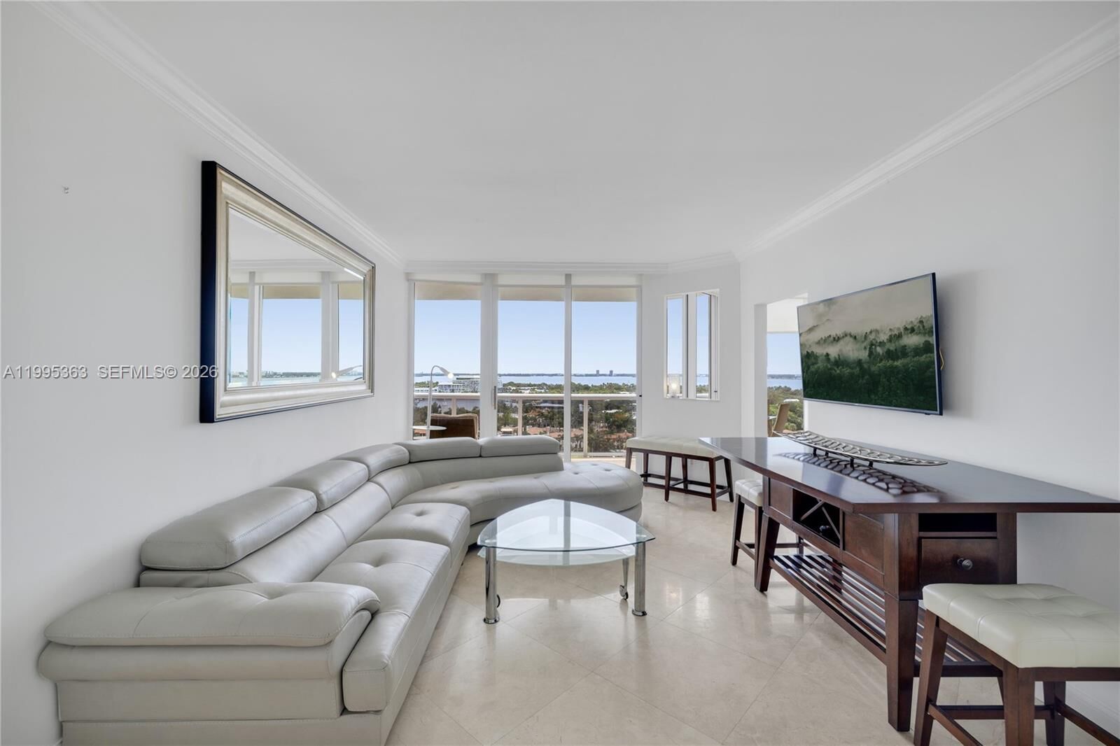 Property Photo:  4779 Collins Ave 1706  FL 33140 