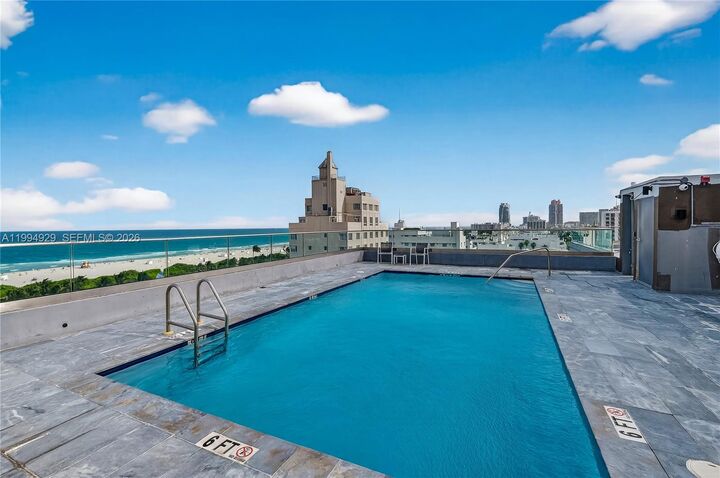 Property Photo:  1255 W Collins Ave 504  FL 33139 