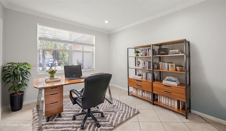 Property Photo: 1907 Timberline Rd FL 33327