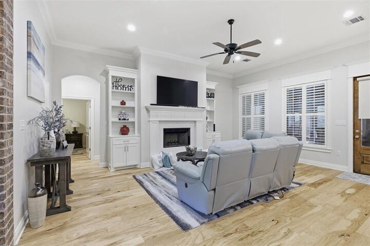 Property Photo: 2096 Campfire Road LA 70611