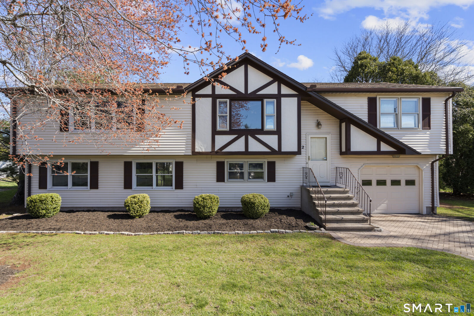 Property Photo:  42 Divot Drive  CT 06450 