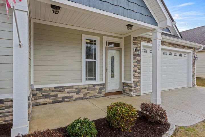 Property Photo:  924 Hunterdale Lane  SC 29316 